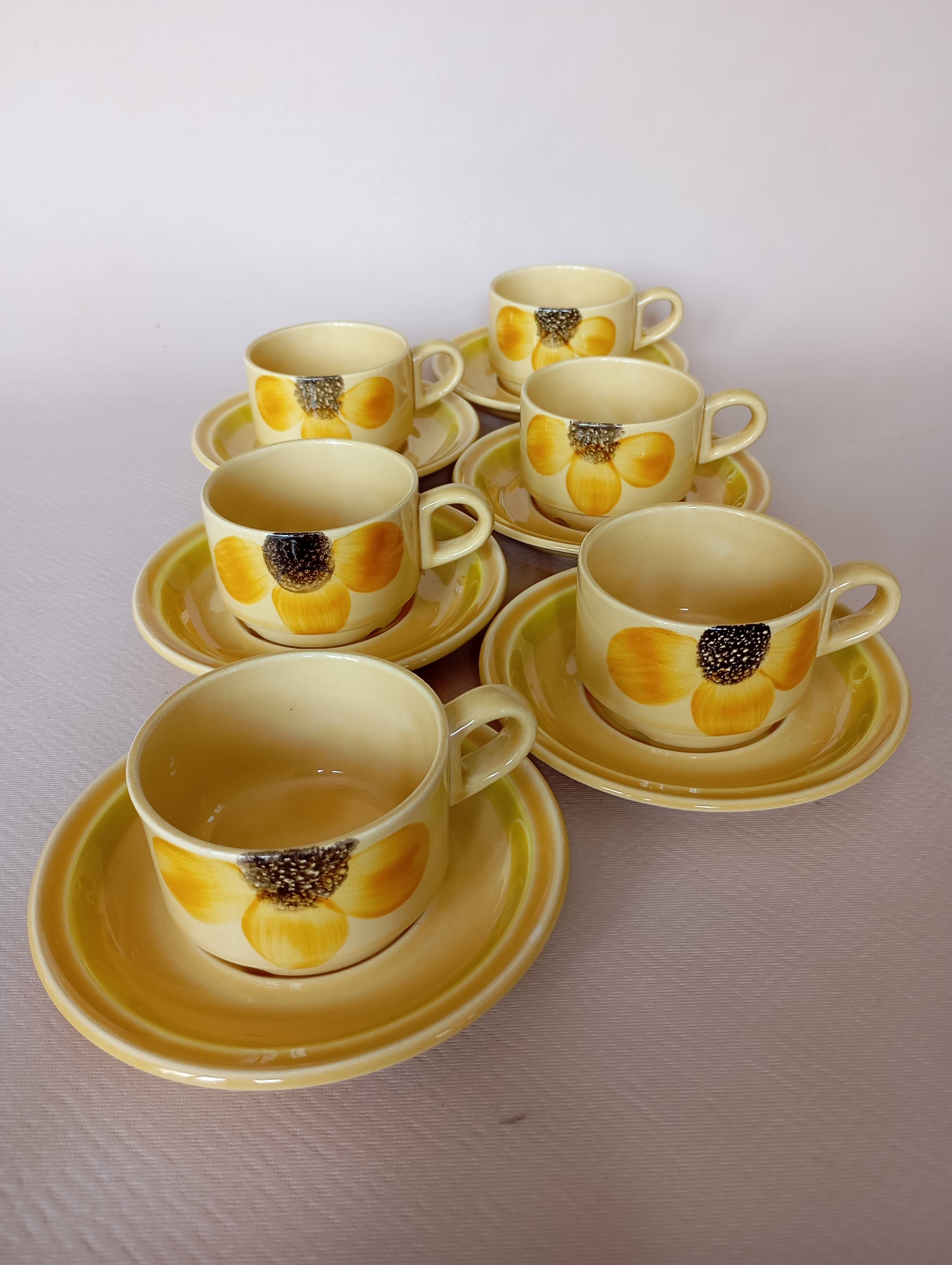 6 Gien "Sun" coffee cups