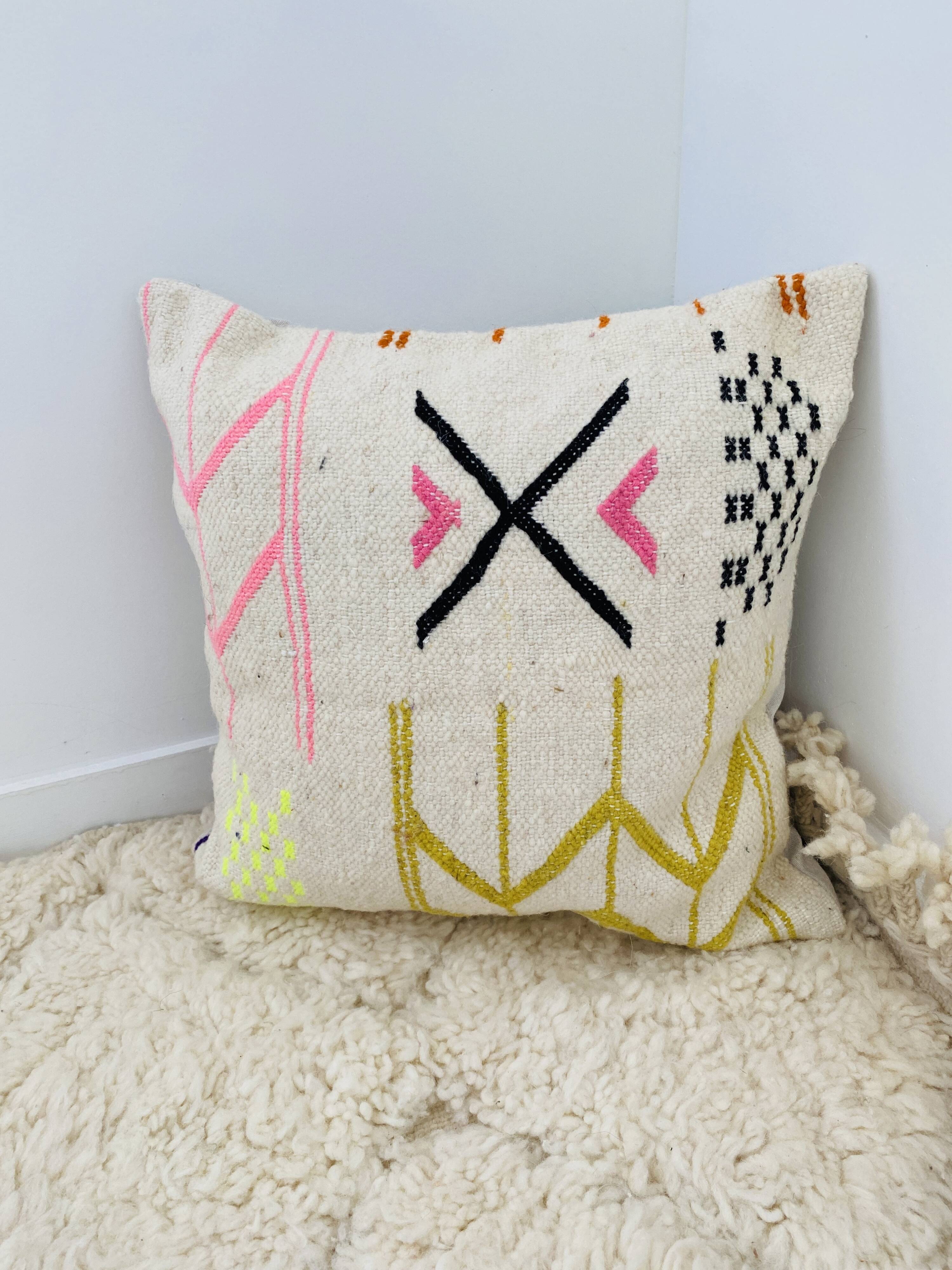 Berber Kilim Wool Cushion Cover - NEW - 1