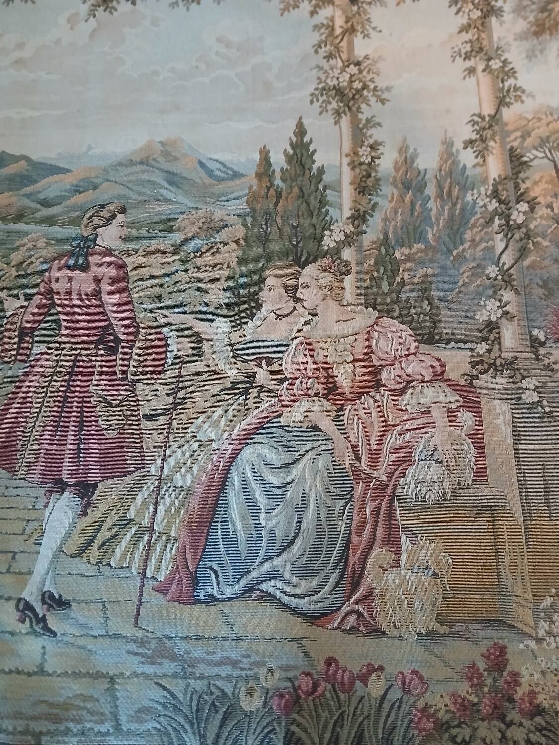 Large Aubusson style wall tapestry – Romantic scene, 18th century