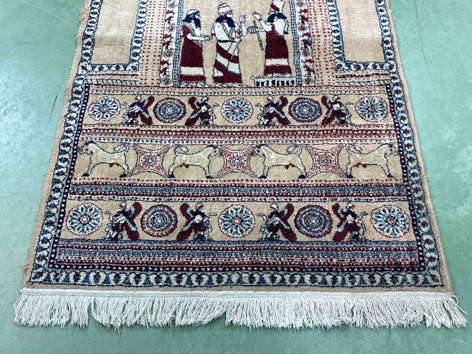 Iraqi handmade wool rug - 1.80m x 1m