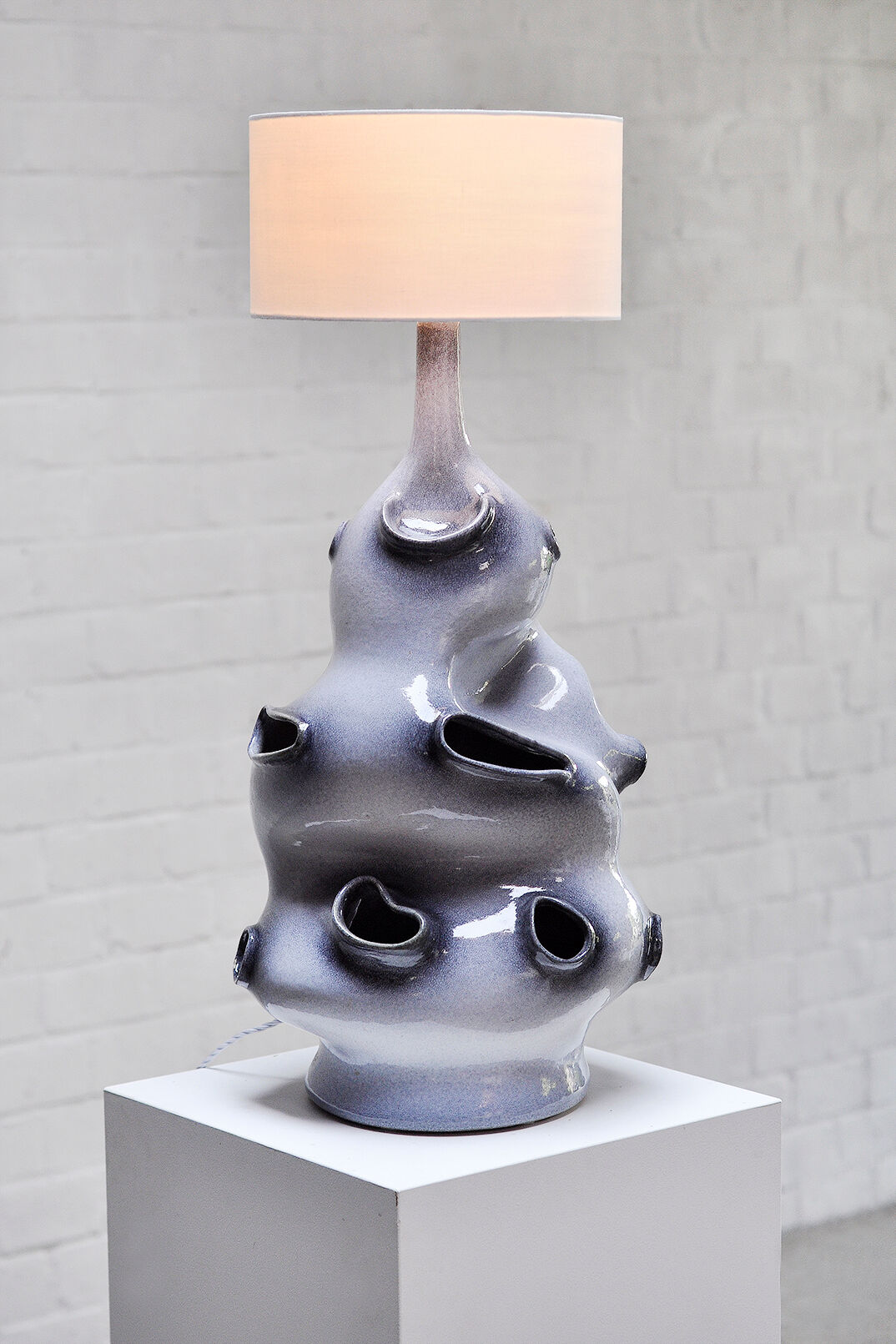 French ceramic glazed sculptural table lamp, 1970s