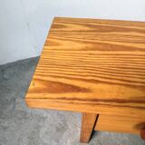 Meuble d’appoint bas style Perriand