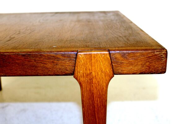 table basse en chêne, Suède, 1960