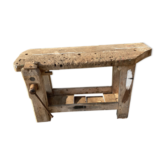 Carpenter's workbench