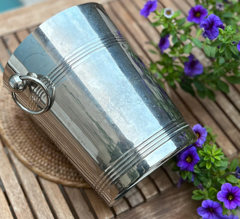 Silver metal champagne bucket