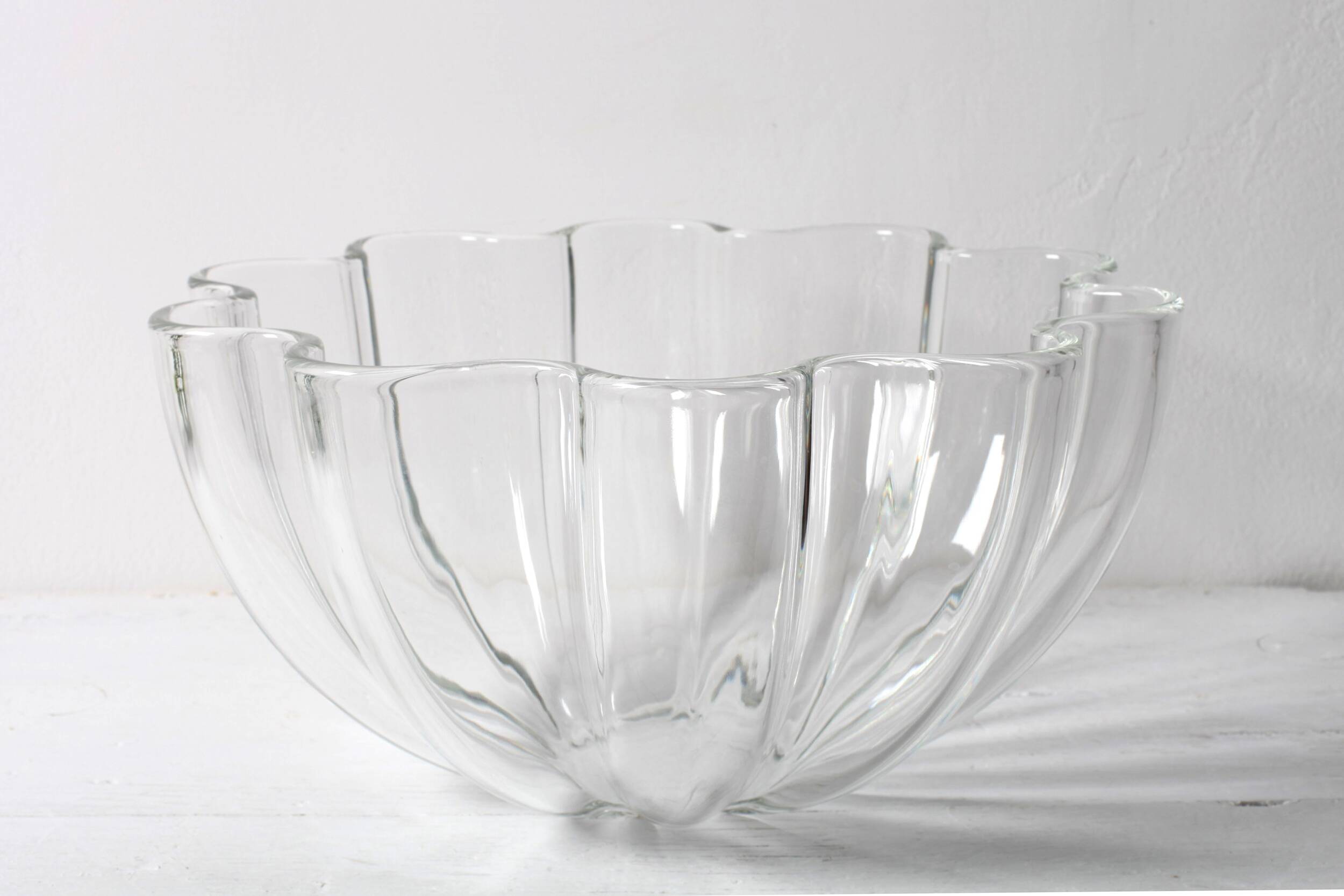 Villeroy and BVoch Large Crystal Salad Bowl: Scalloped Neptun Design, 2000s