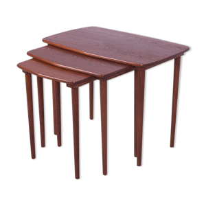 Tables gigognes en teck