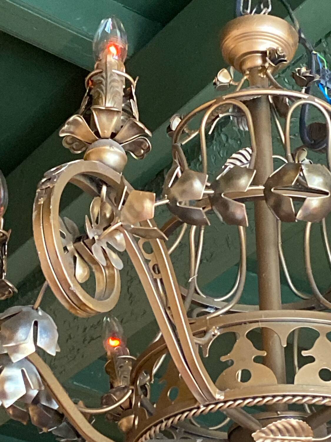 Flower garland chandelier