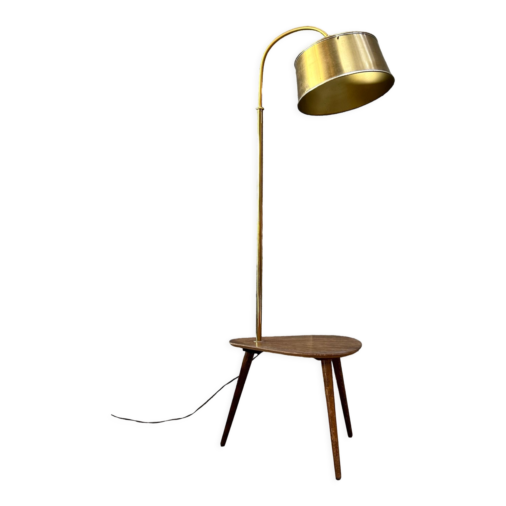 Floor lamp, 60s, gilded brass and walnut, Scandinavian style with table/end of sofa