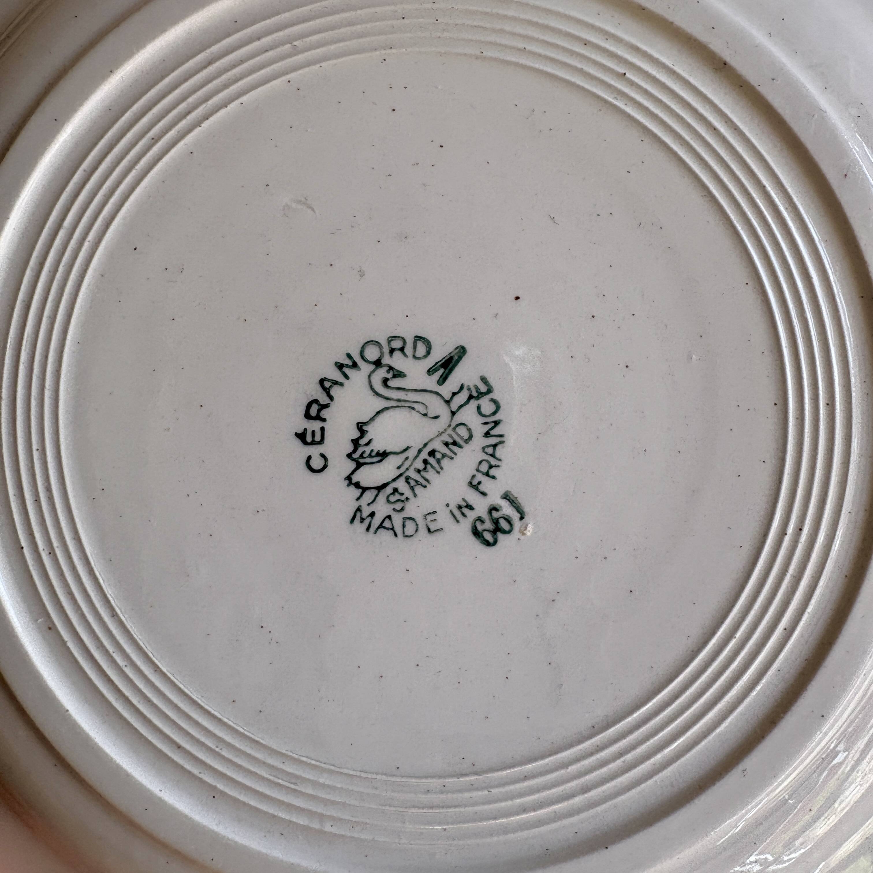 Set of 6 antique flat plates - Saint Amand Céranord