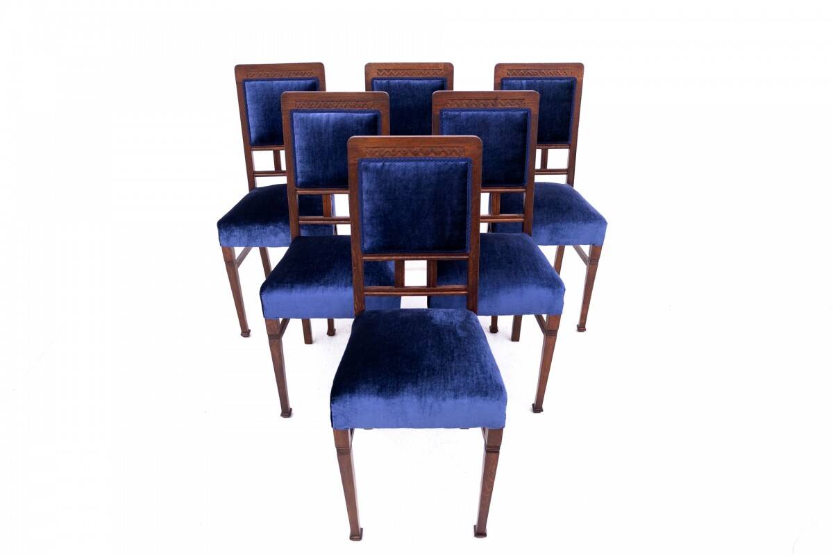Set of chairs, Poland, 1930s. After renovation.