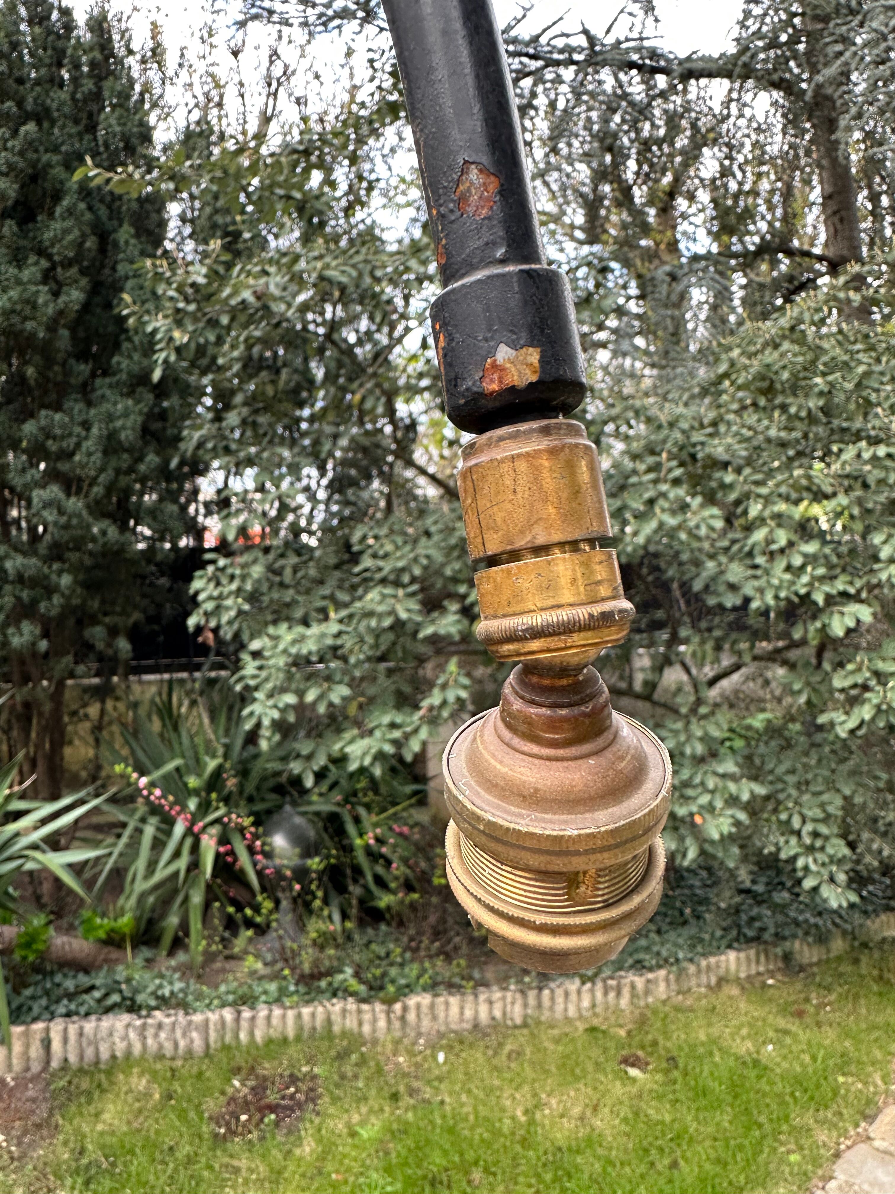 Foot of floor lamp from the 1950s-1960s