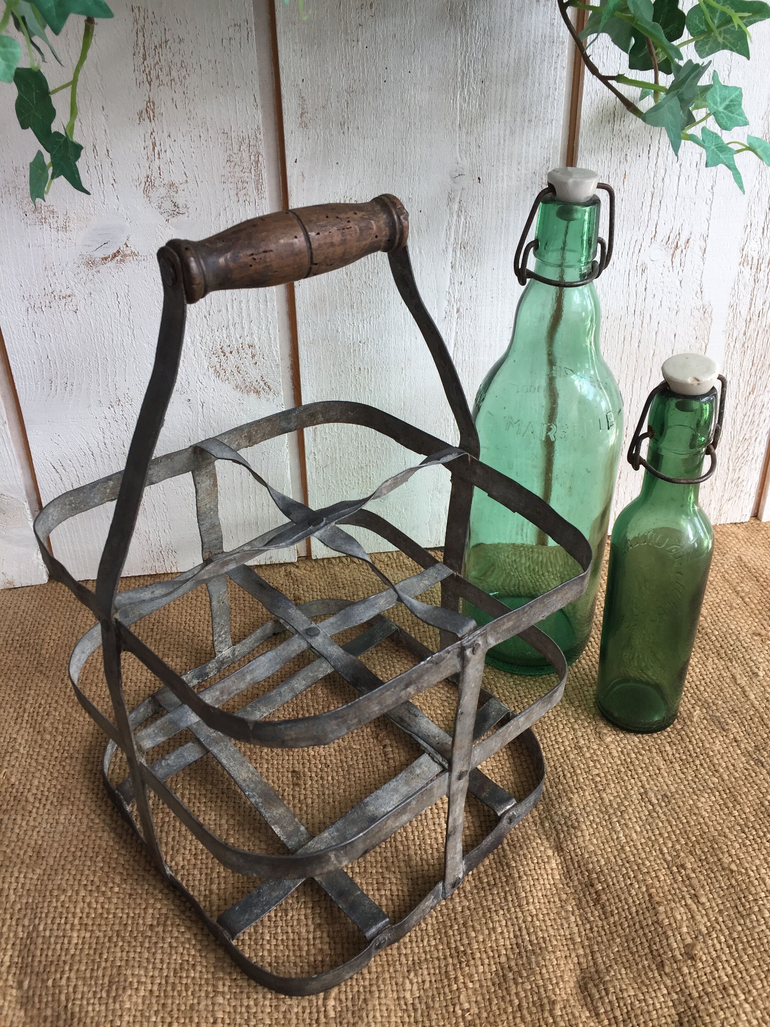 Bistrot bottle rack