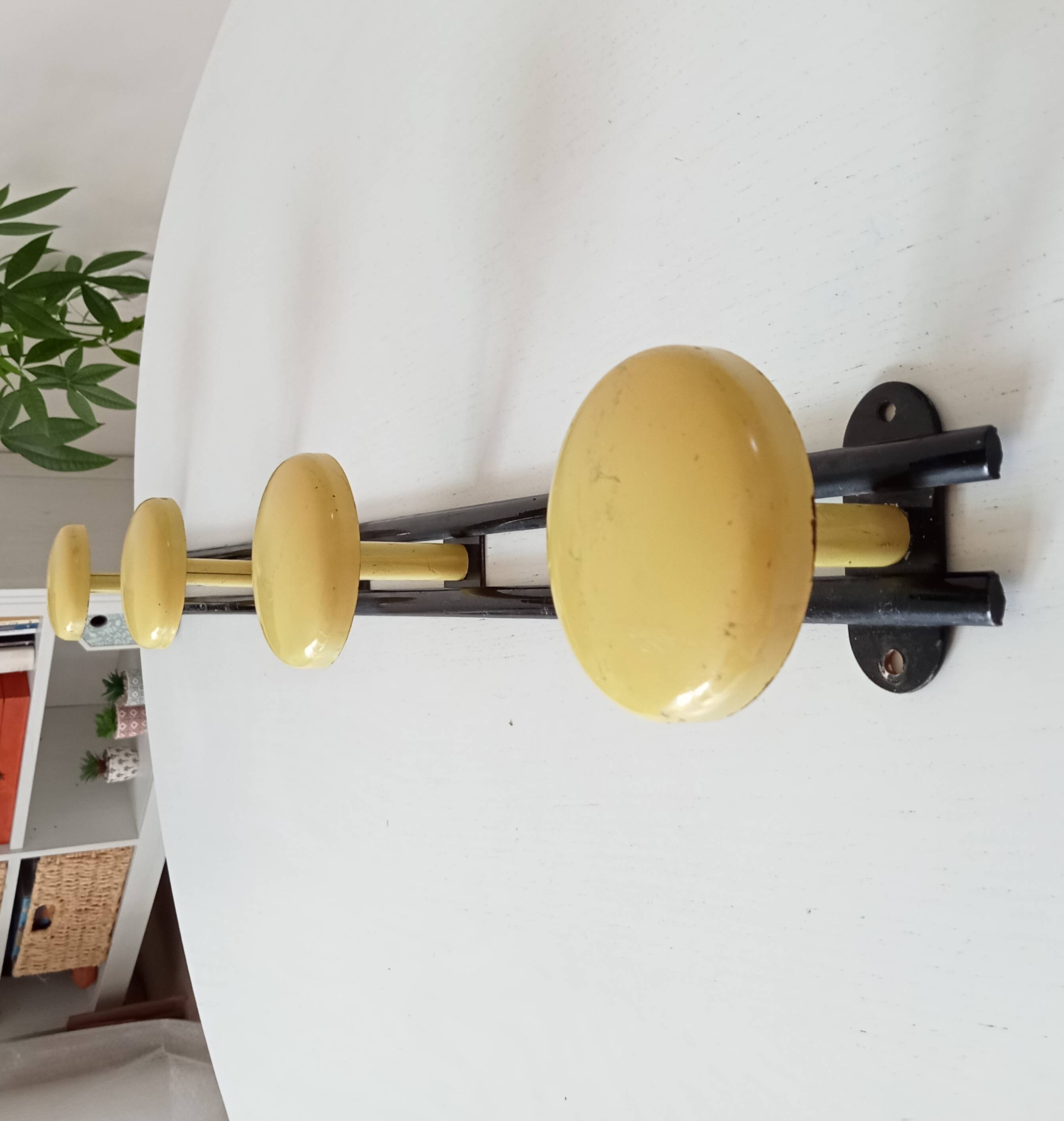 Vintage wall coat rack from the 50s/60s