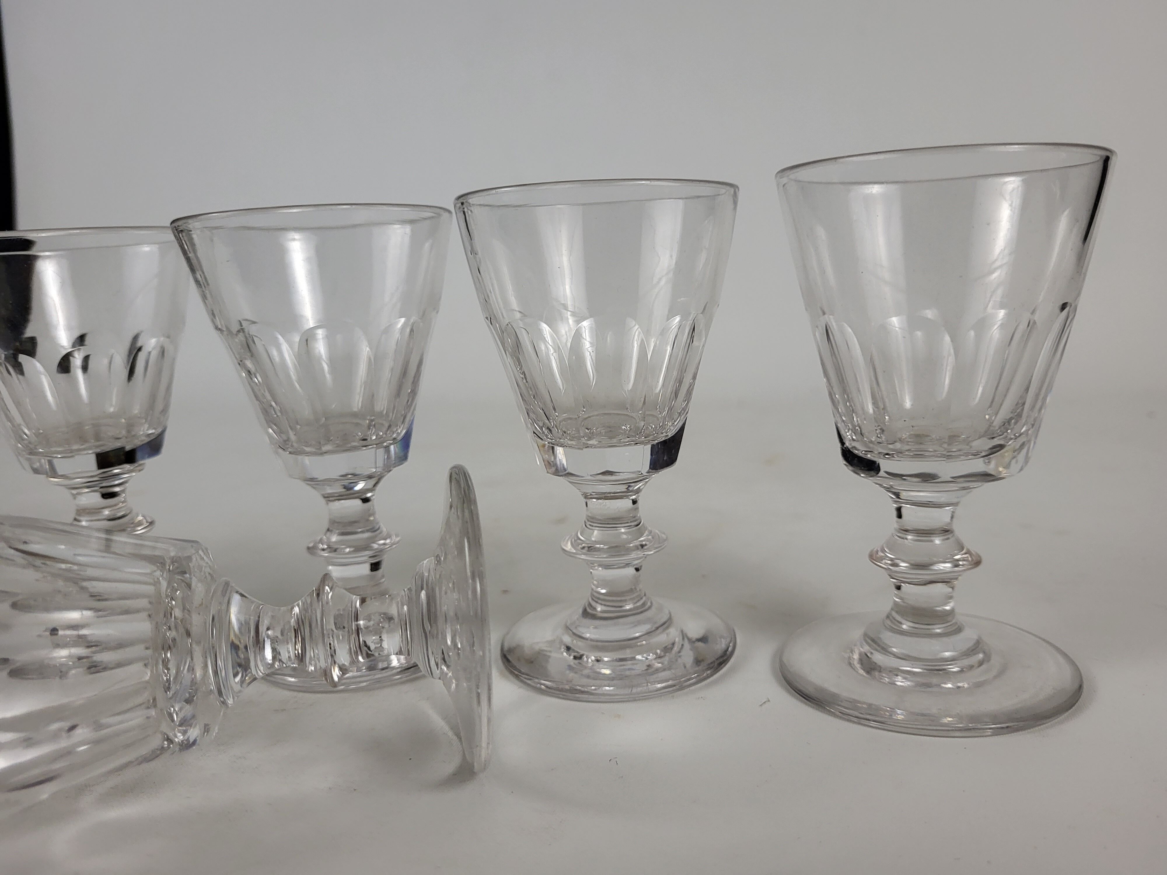 6 crystal glasses of Baccarat / Saint Louis model Cato