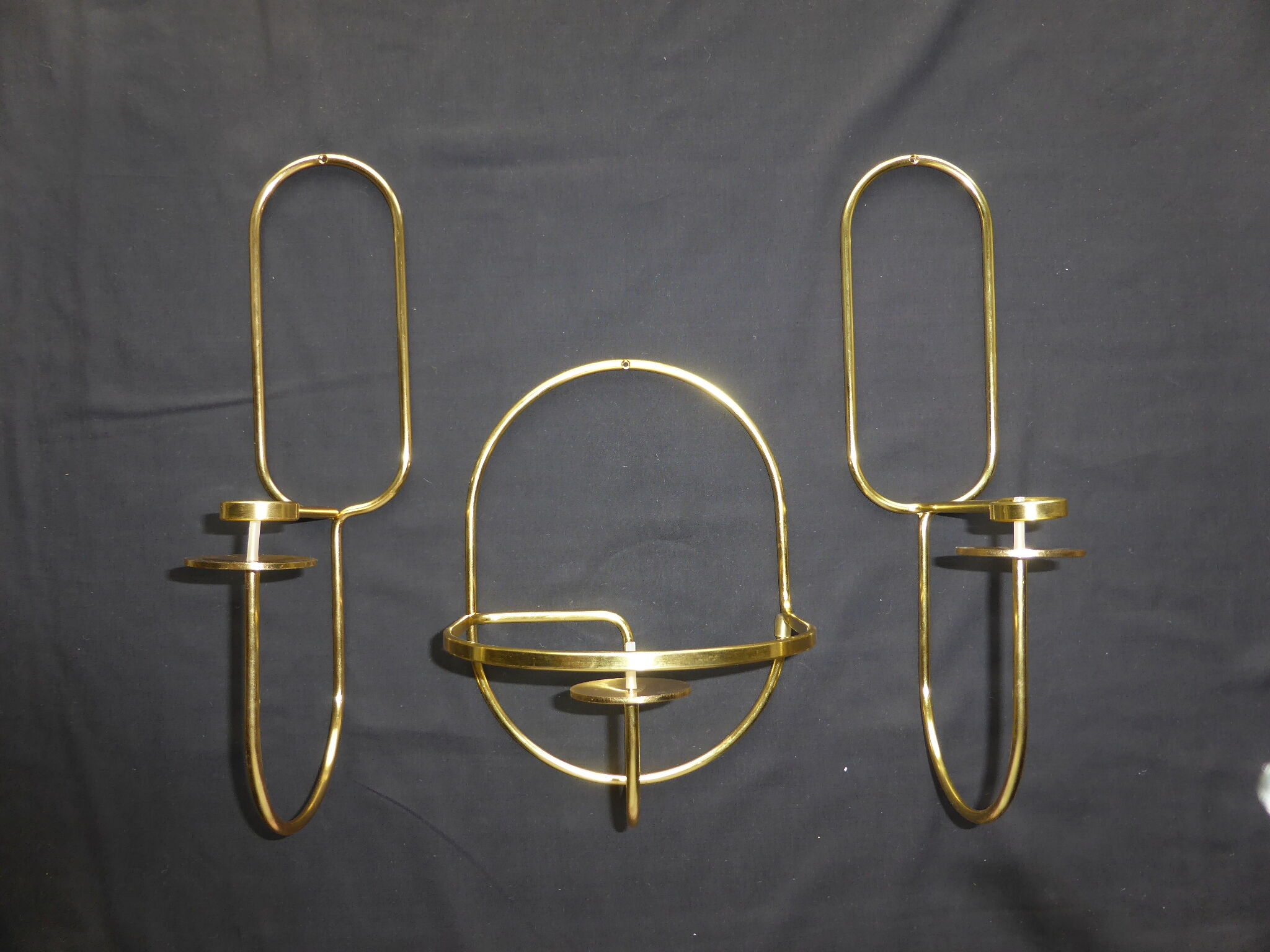 3 candle holders design sleek model, hanging in gold metal