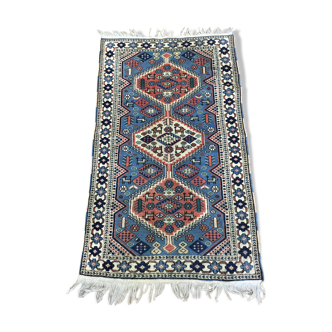Hand-knotted Persian rug 125x74cm
