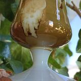 Opaline vase marble effect