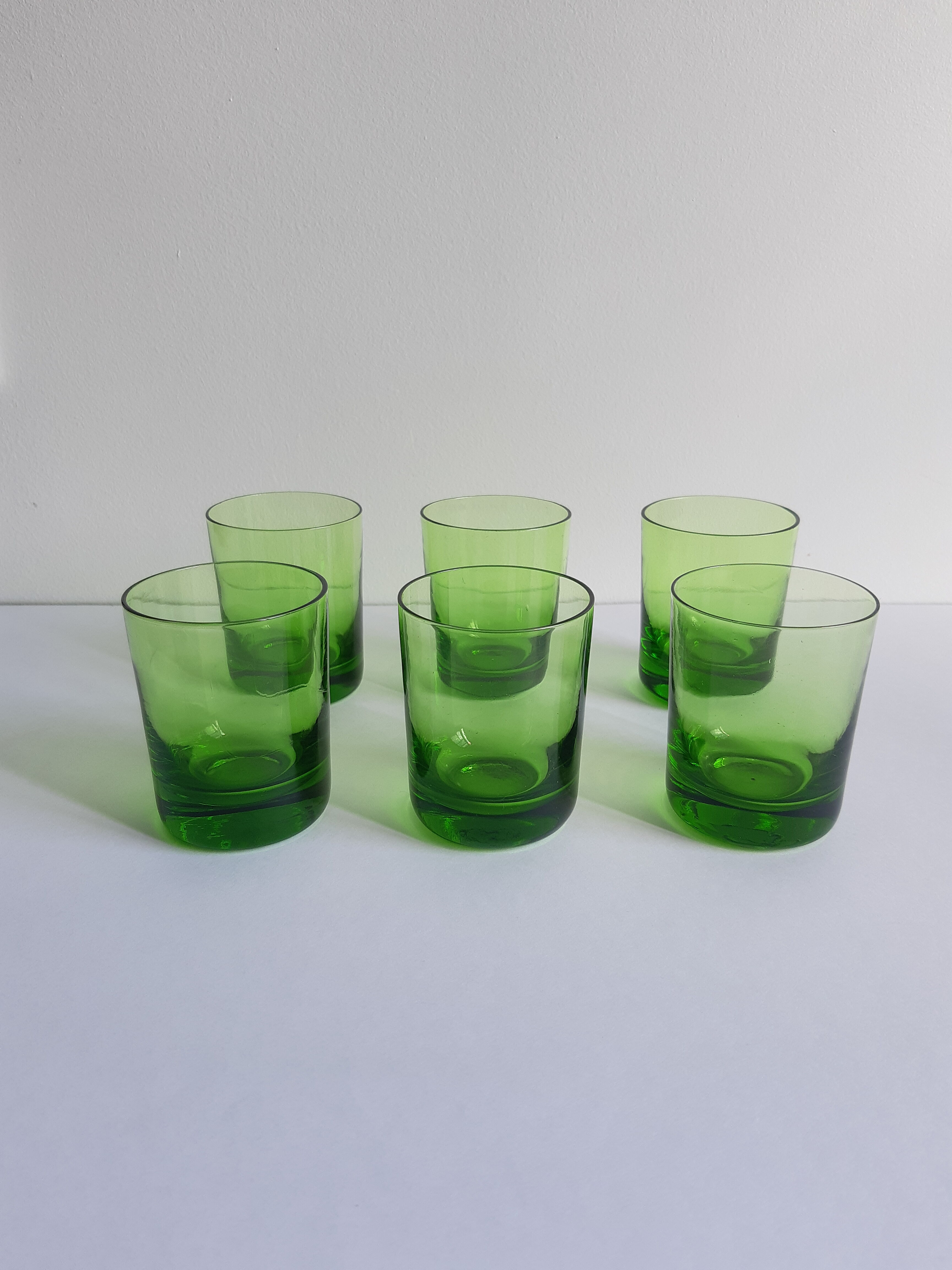 Set of 6 green vintage liqueur glasses