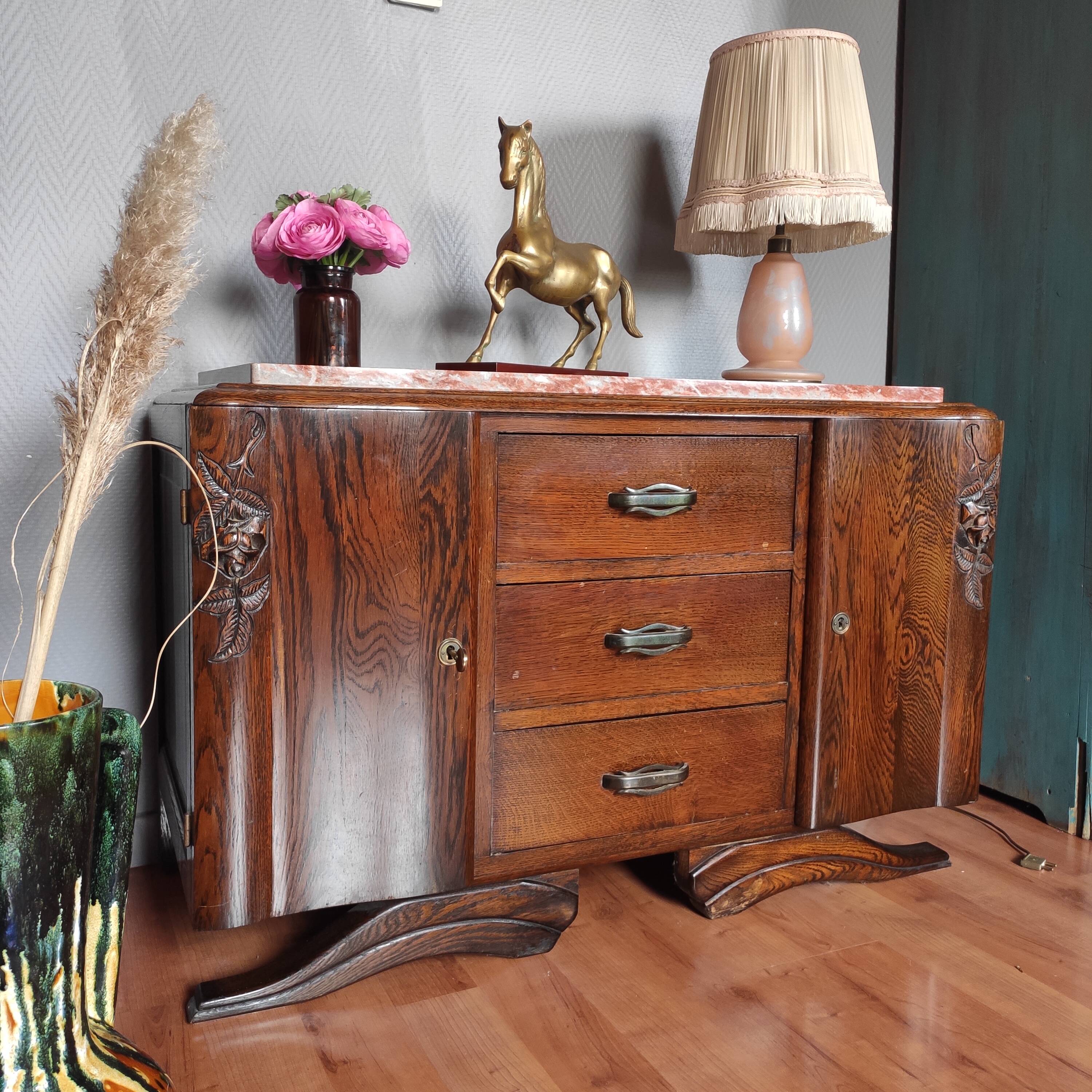Oak art deco chest of drawers