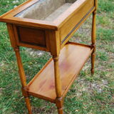 Executive-style indoor planter on feet