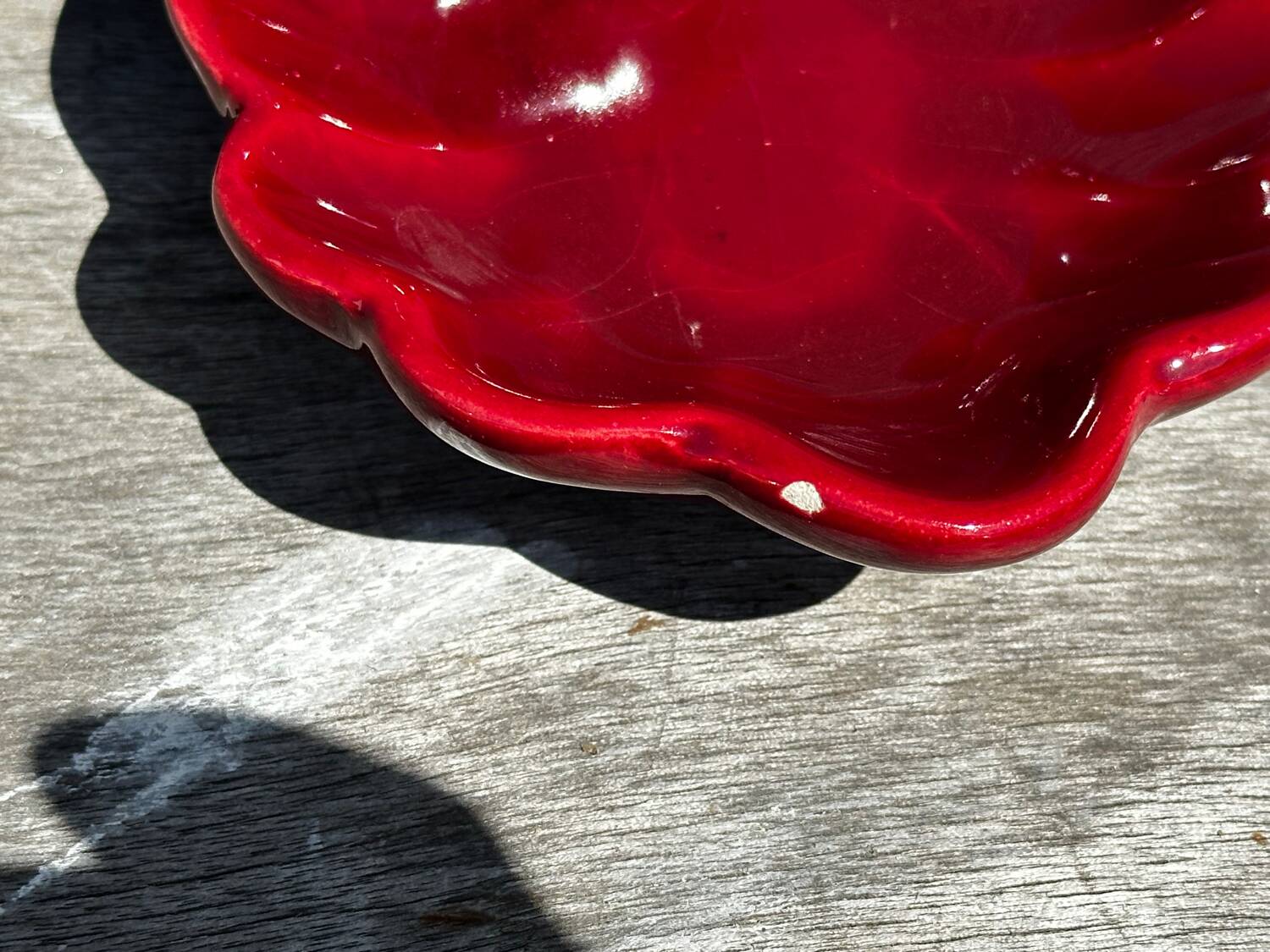 Bordeaux Trilobed Ceramic Cup from the 1950s Shell Shape