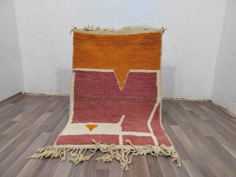 Pure natural wool rug, size 160 x 240 cm