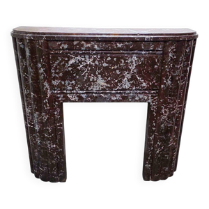 Mantel en faux marbre