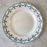 plat rond en Terre de Fer bleu U&C Digoin Sarreguemines modèle Les Ternes fin XIXème