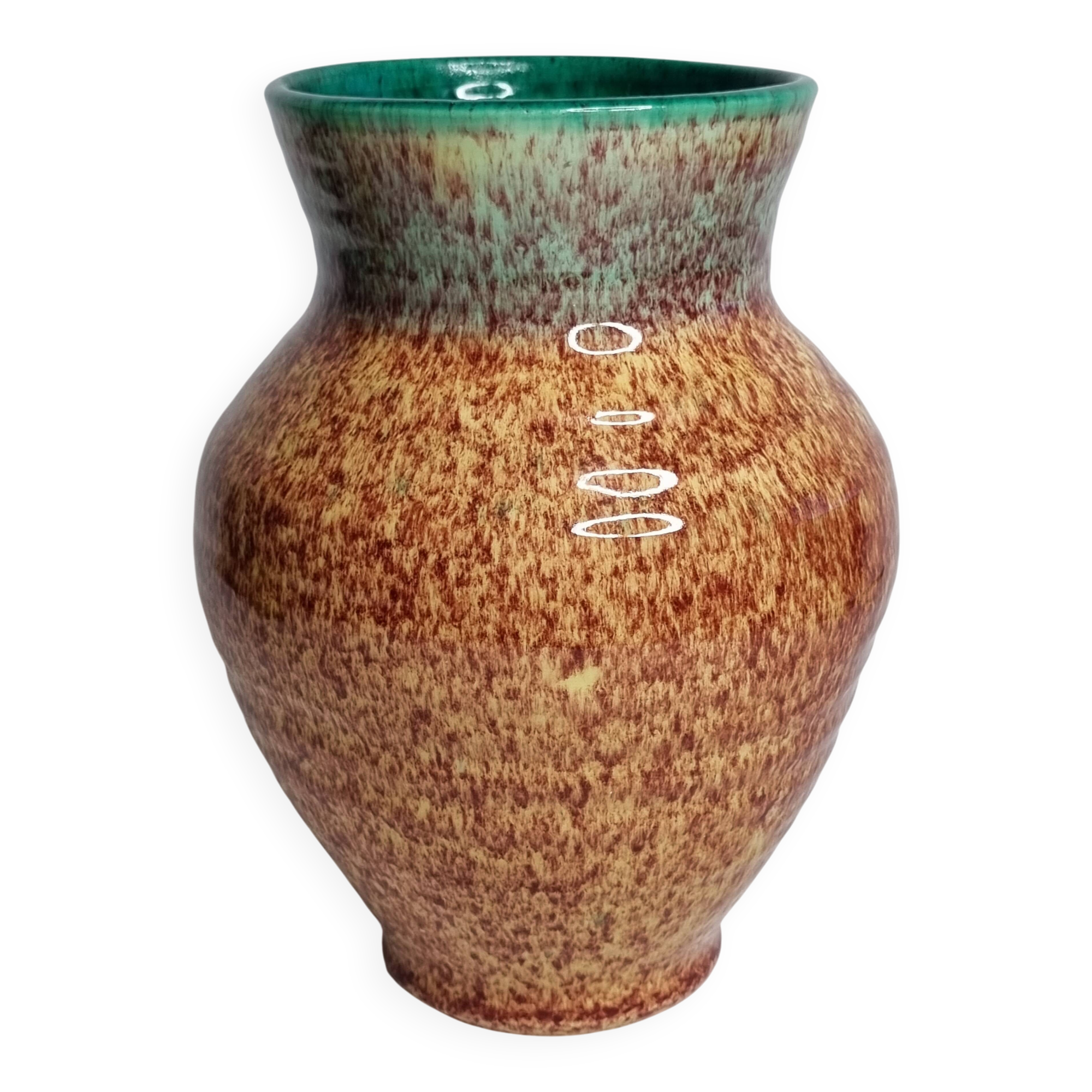 Vase en grès émaillé vert et brun moucheté – signé Accolay – 22 cm