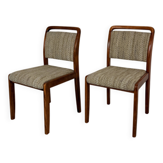 Set of two Scandinavian-style dining chairs