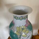 Water lily vase of China