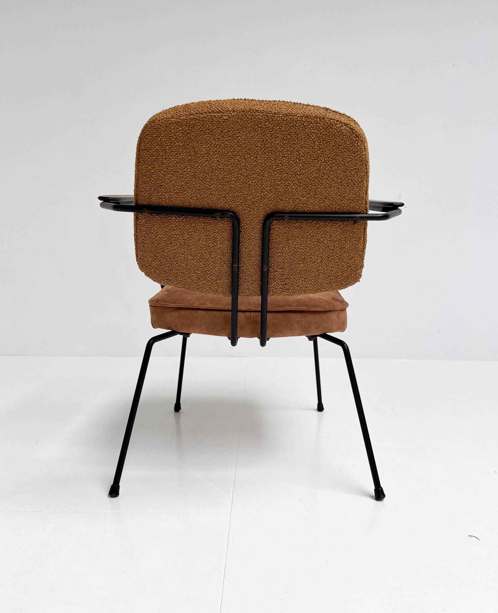 Model 5002 armchair with table by Rudolf Wolf for Elsrijk, 1950s