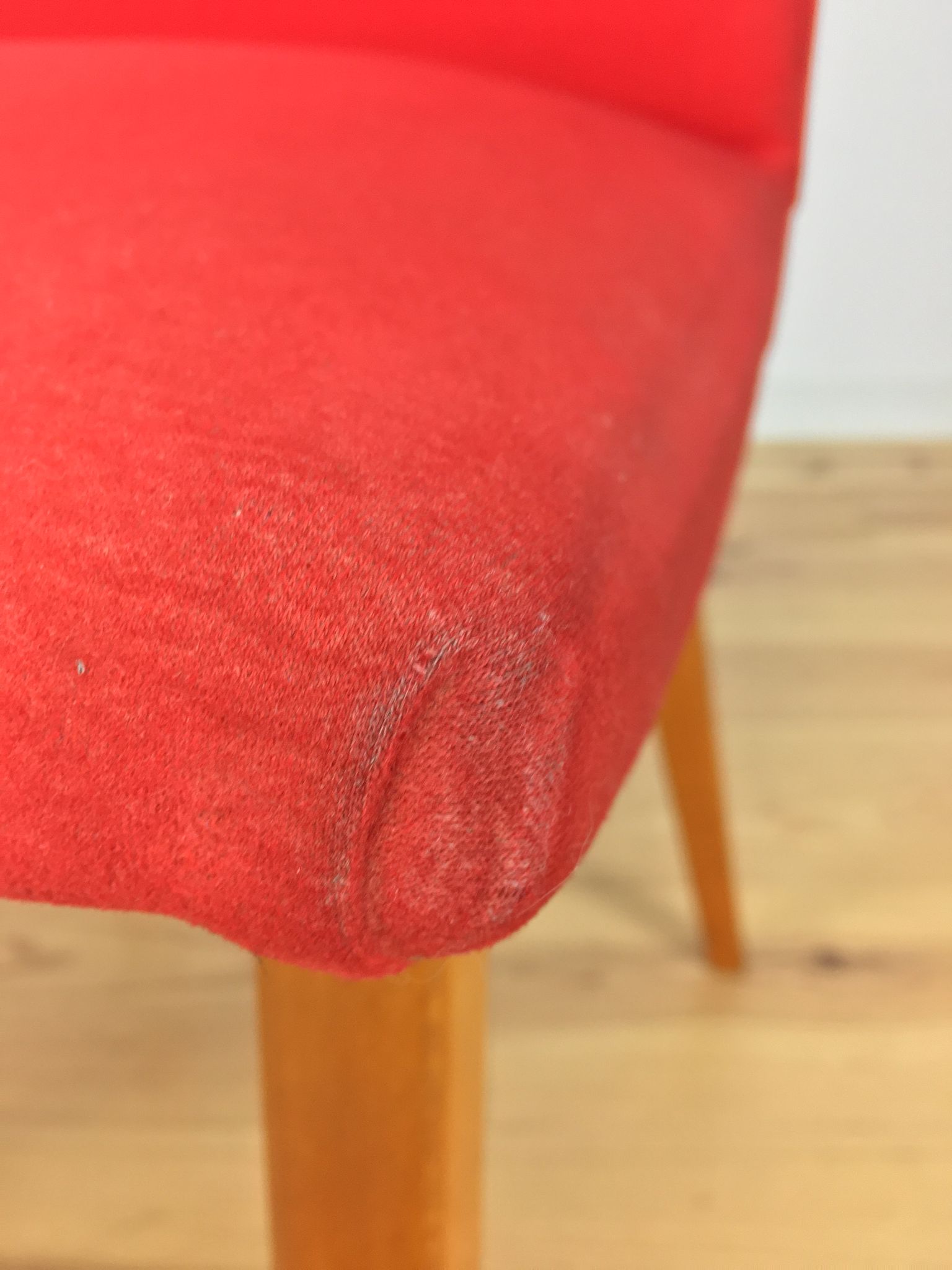 Chaise Steiner vintage années 60 rouge bois
