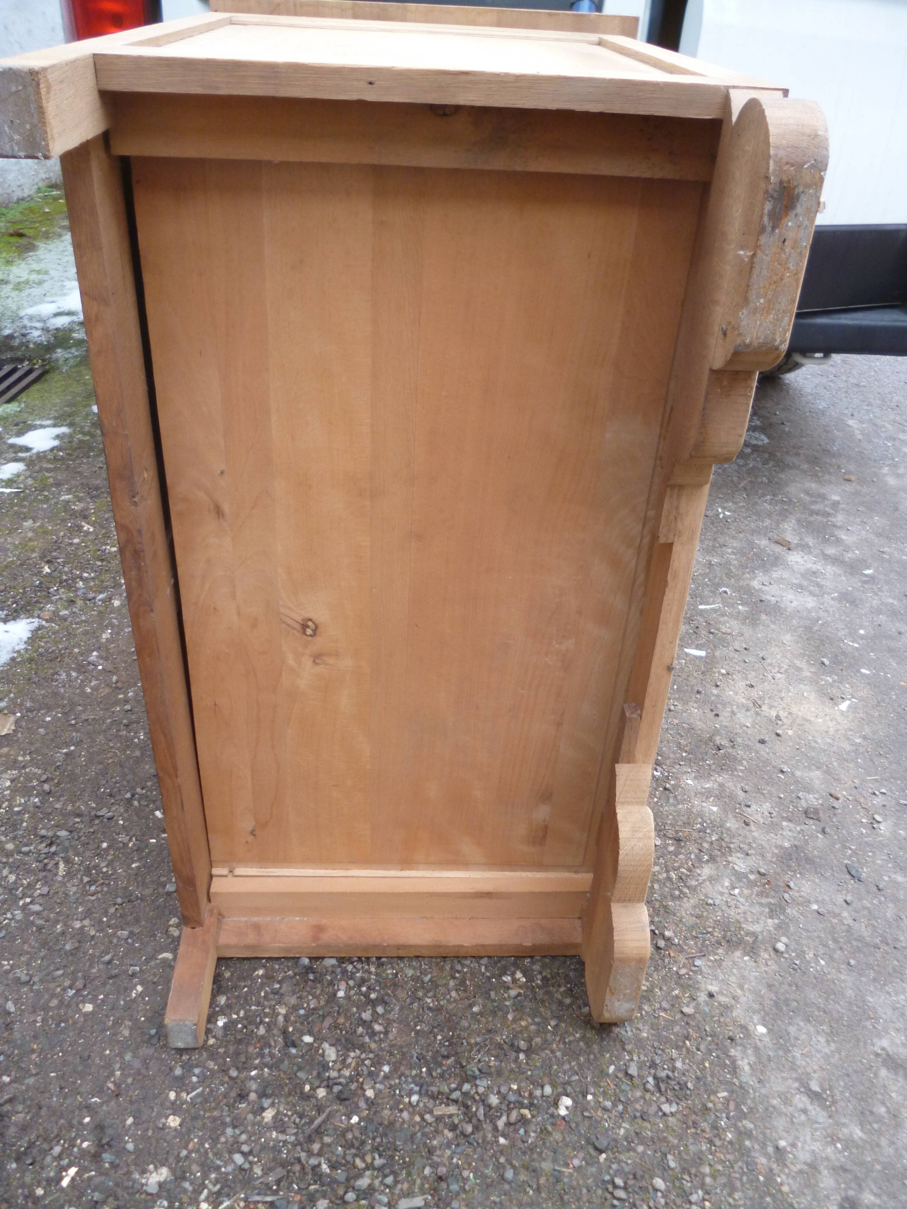 Commode en chêne années 50