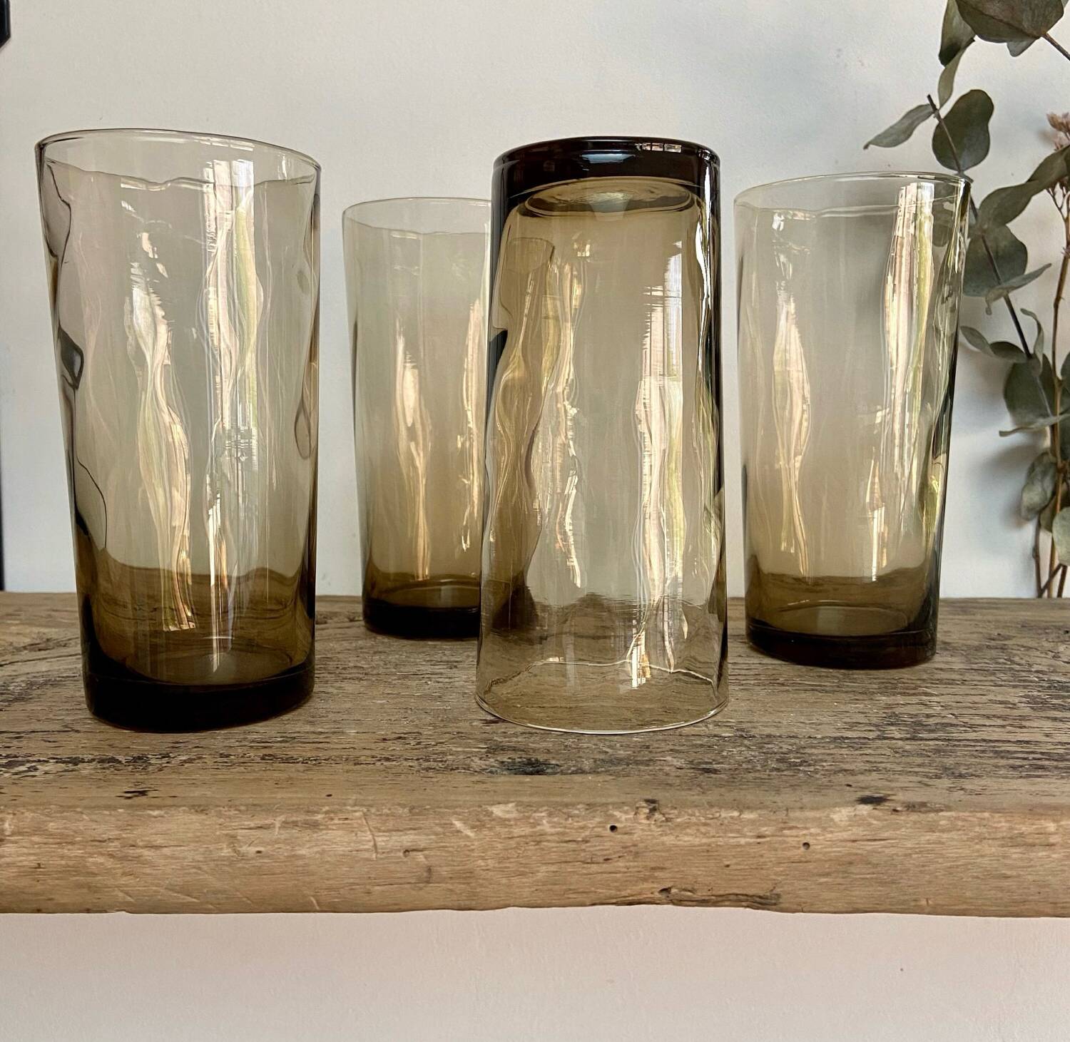 4 twisted smoked glasses