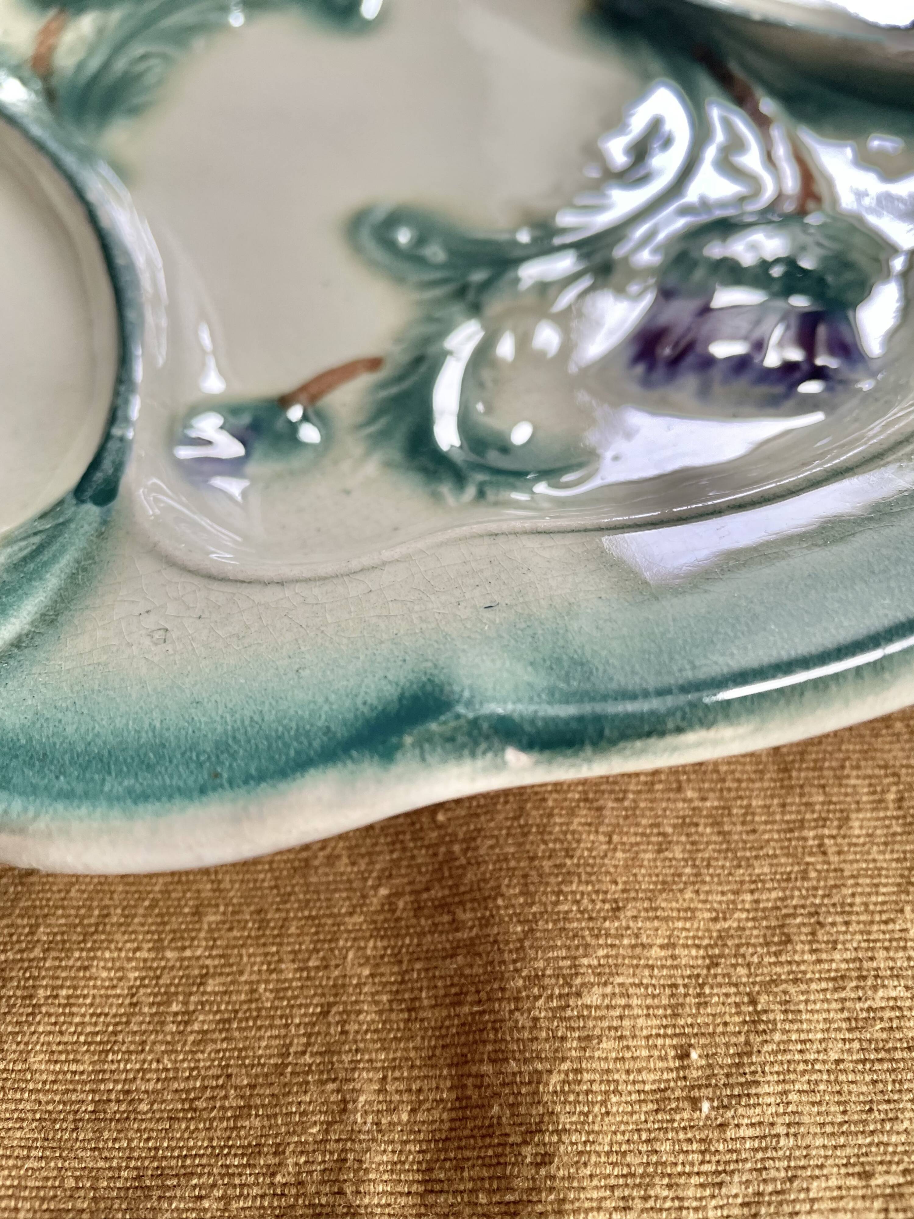 Artichoke plate Digoin in majolica faience barbotine