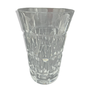 Vase en cristal taillé de Saint