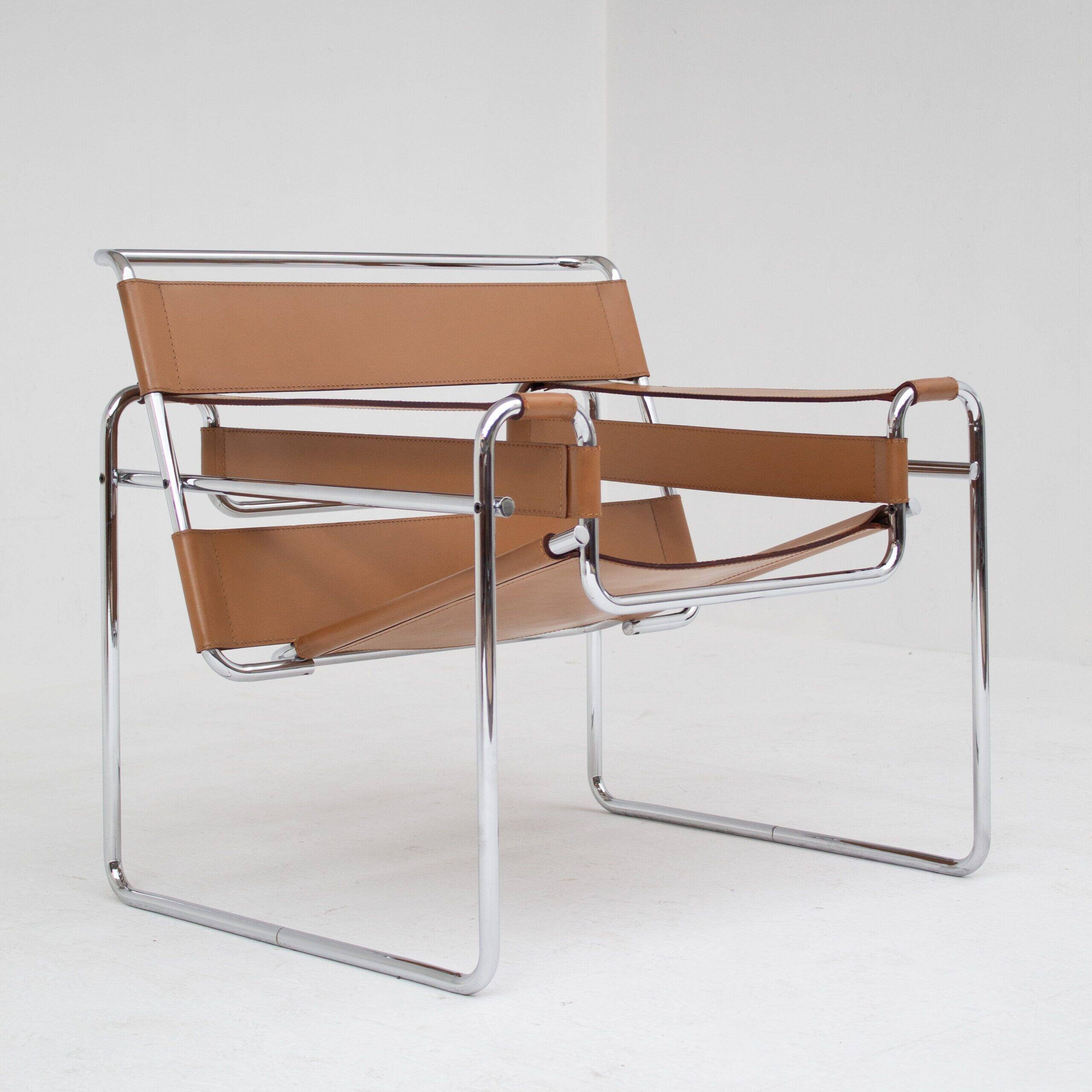 Fauteuil Wassily de Marcel Breuer en cuir cognac