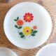6  assiettes à dessert Arcopal années 70s