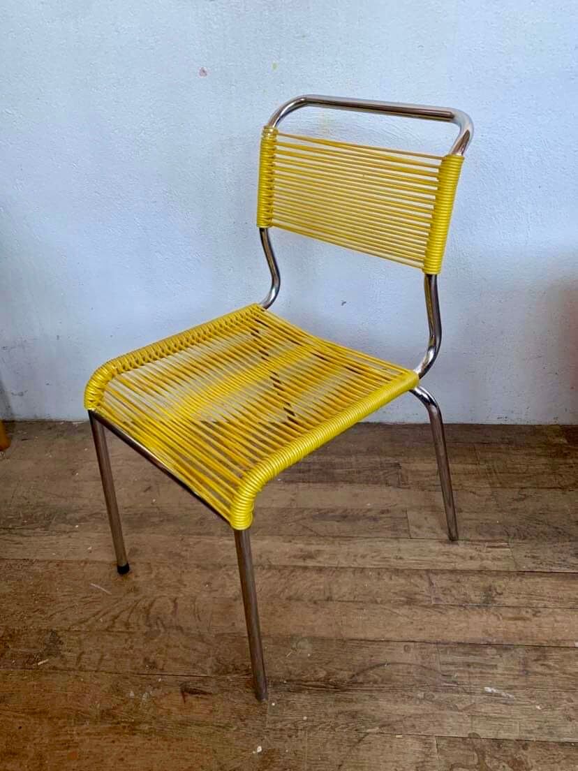 Series of 4 vintage chairs scoubidou of the 1950s