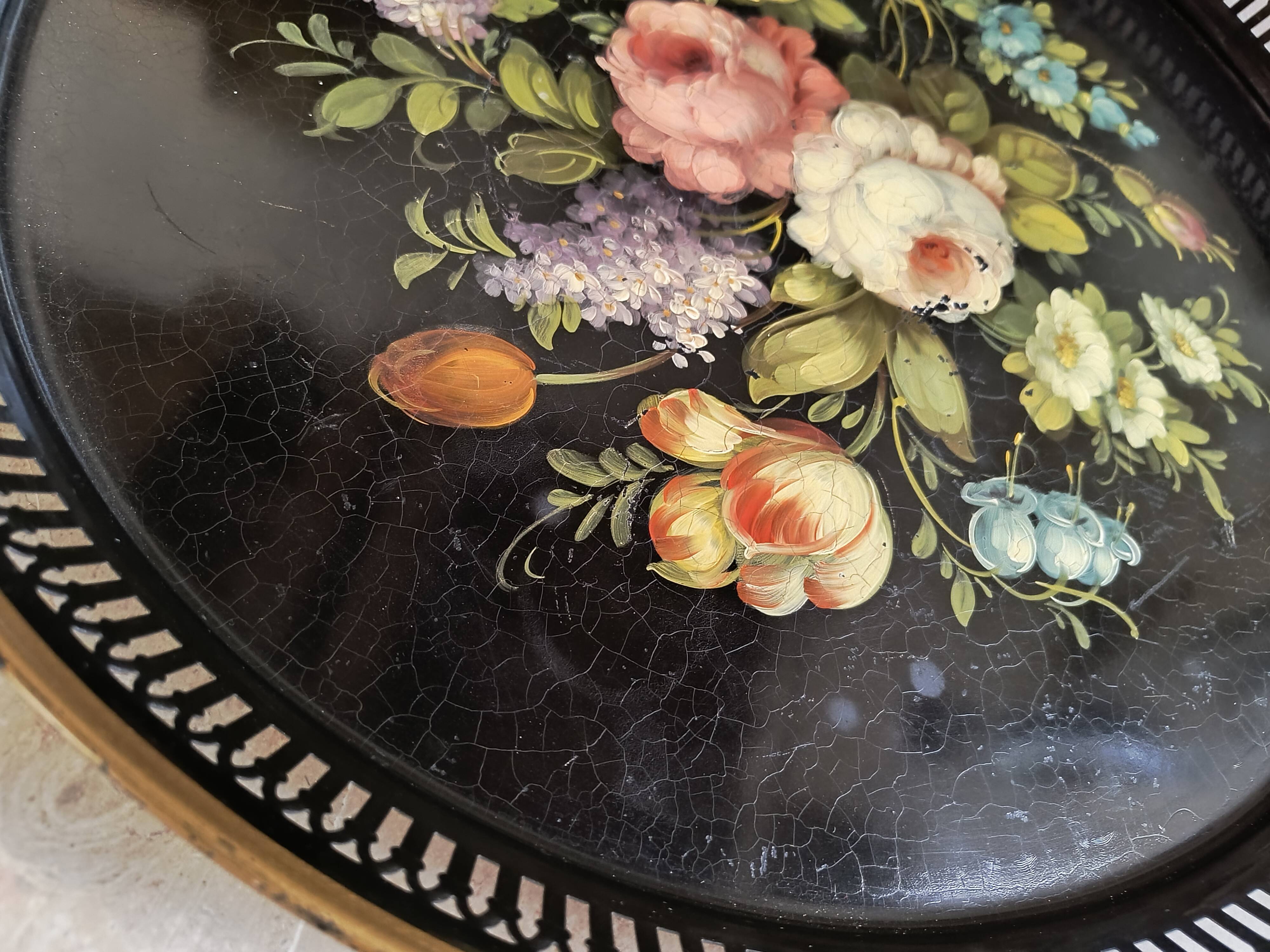 Large "Napoleon III" hand-painted platter