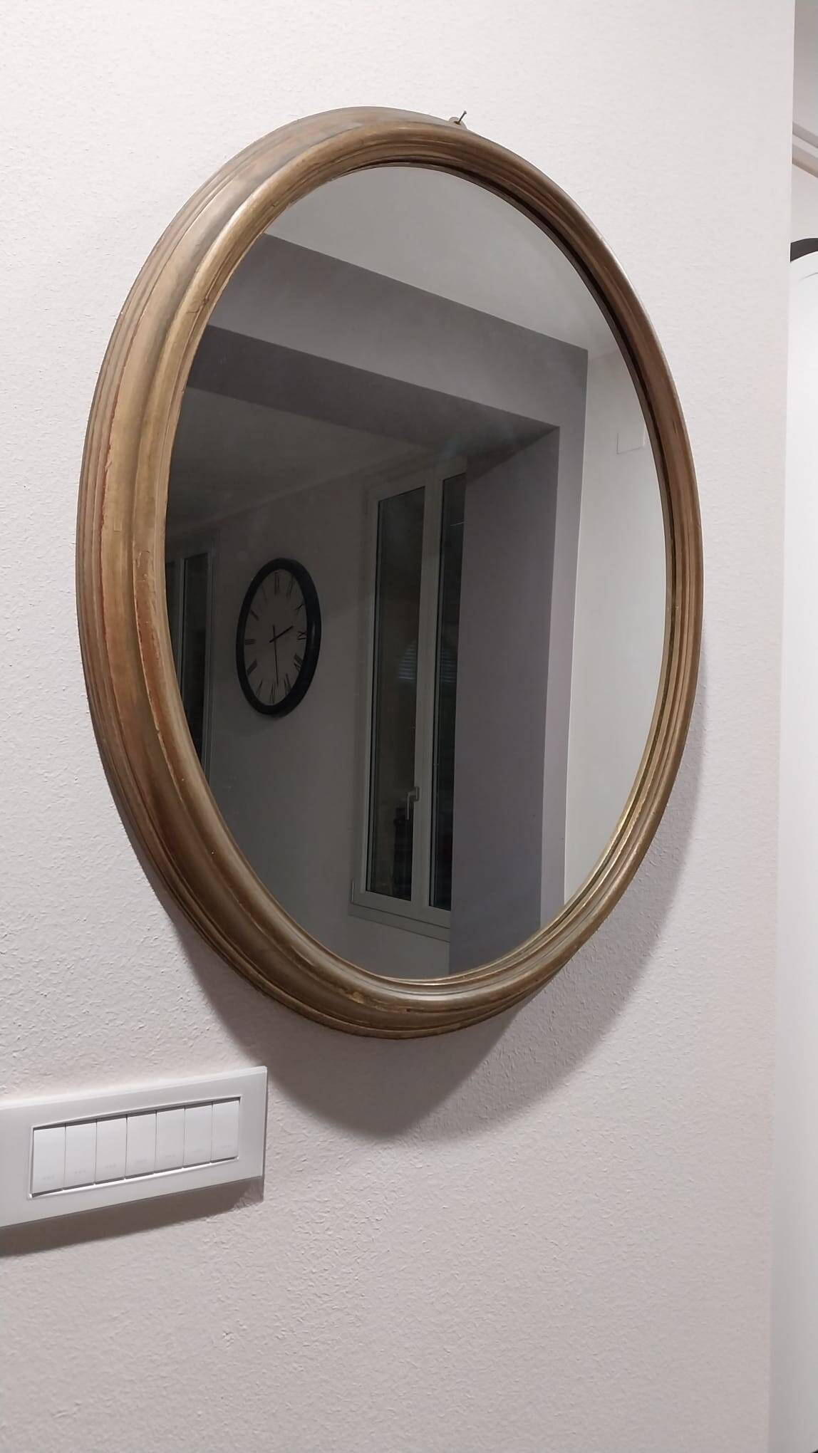 Vintage Oval Gold Mirror 80 cm – Elegant Wide Frame