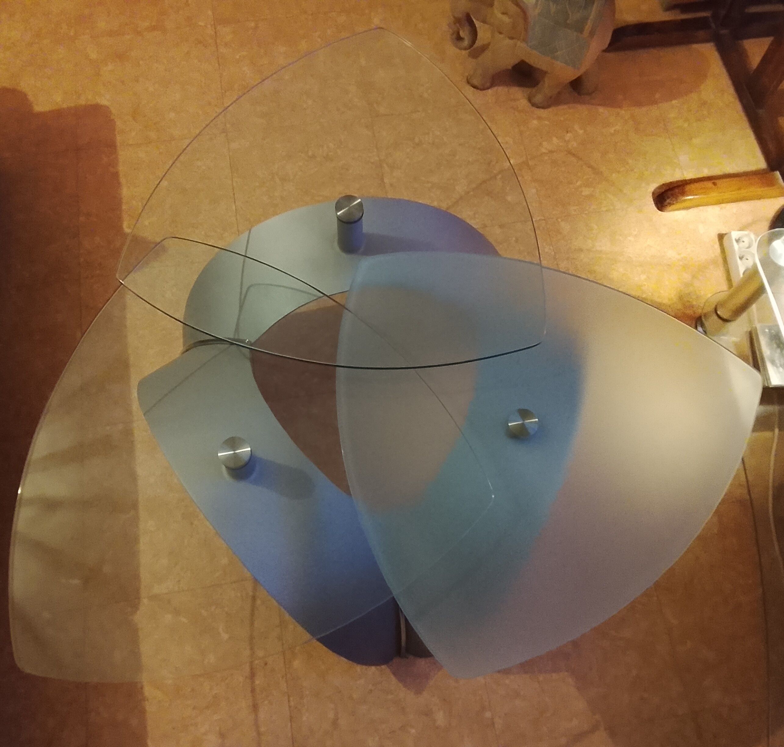 Living room table design