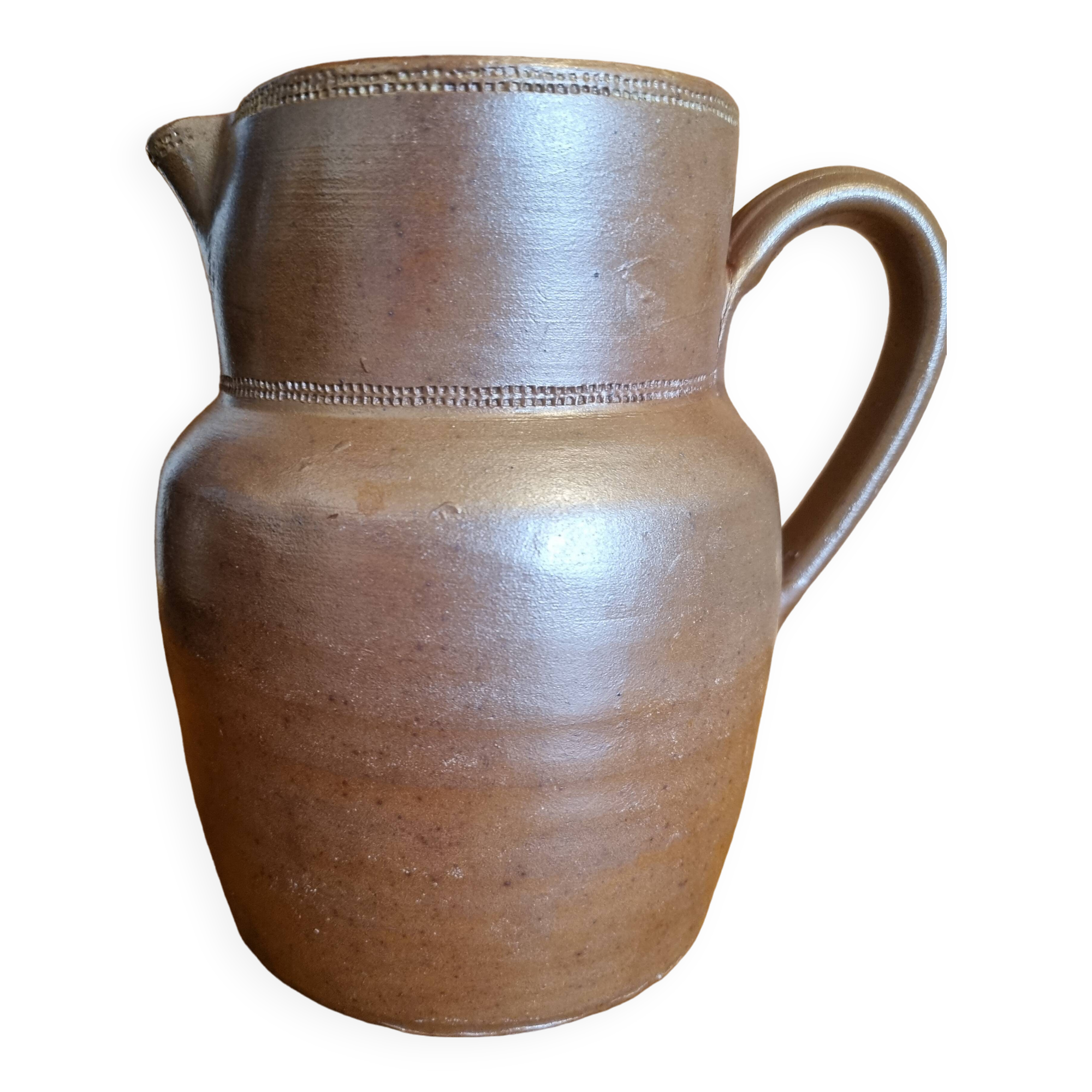 Large vintage brown stoneware pitcher 2L