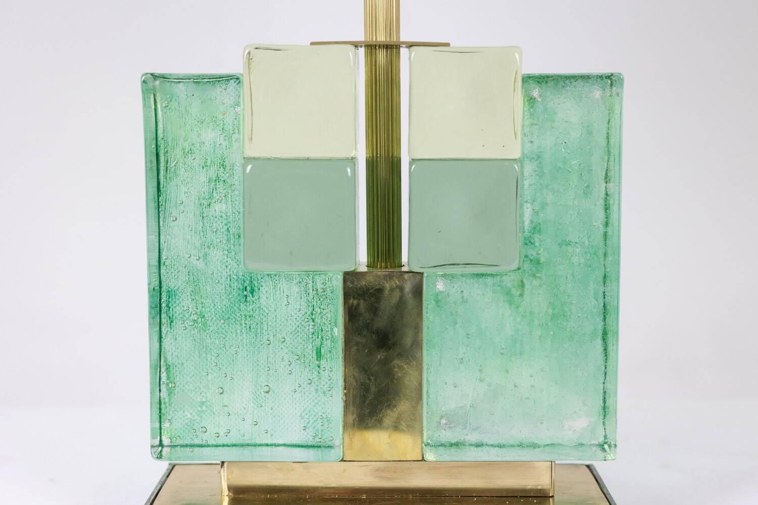 Paire de lampes en verre de Murano, irisé vert. 20e-21e siècle.