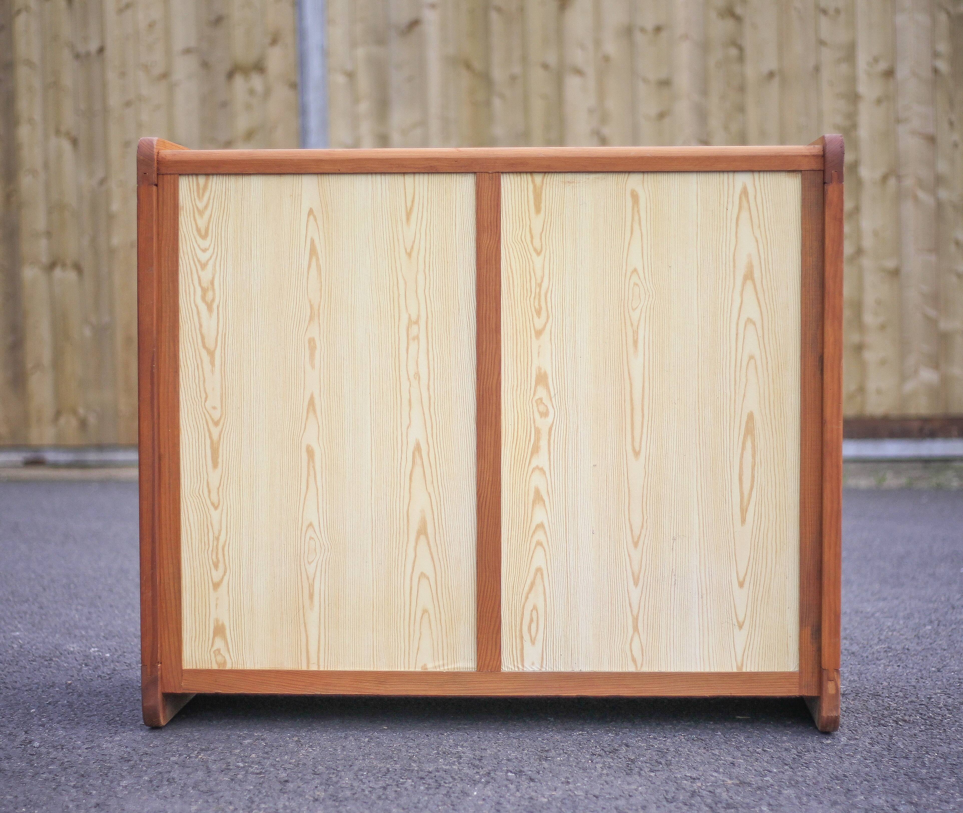 Vintage chest of drawers, pine assembly chest of drawers, Gautier chest of drawers, storage furniture, wooden furniture