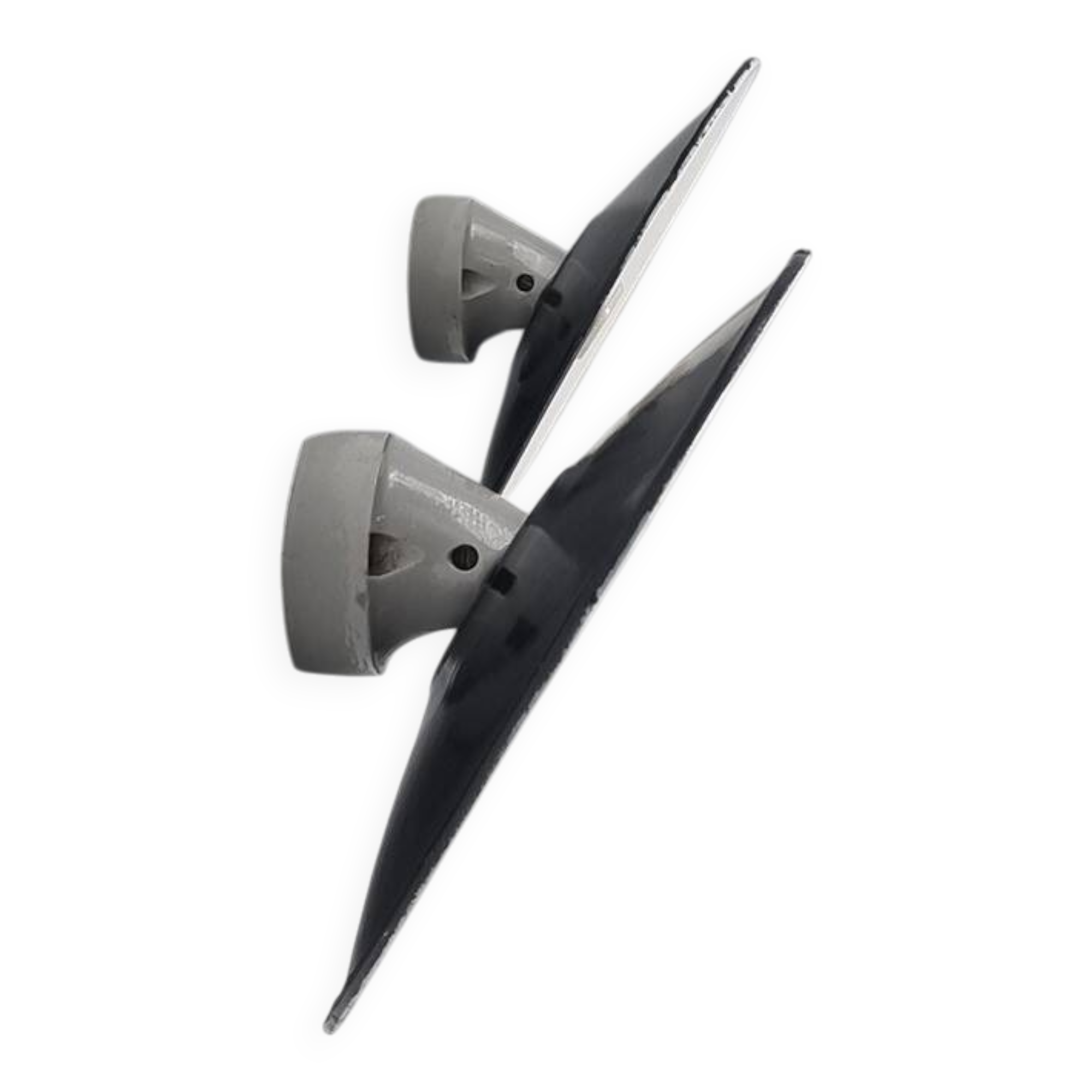 Enamelled sheet metal wall lights