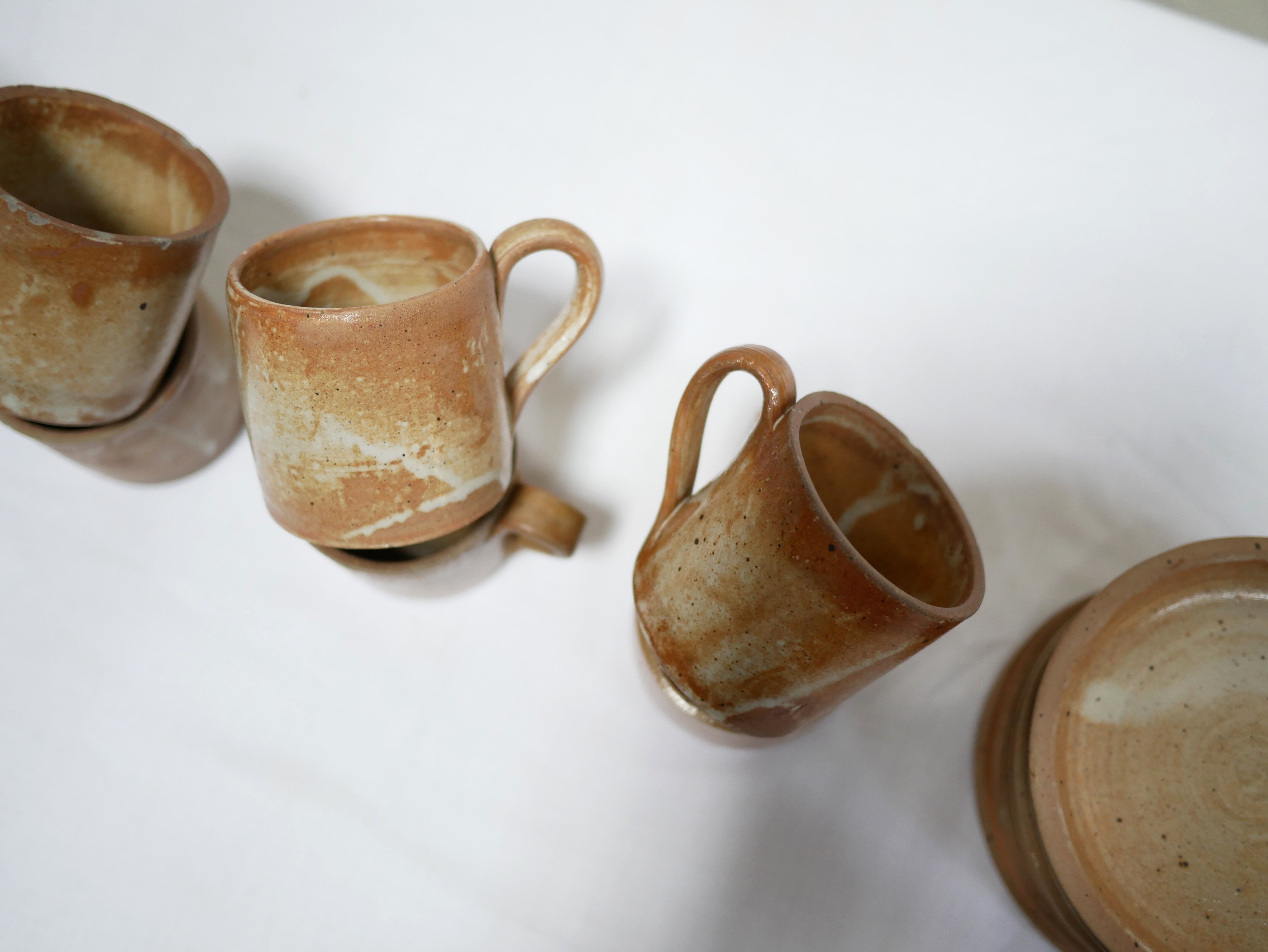 Series of 8 cups and vintage stoneware cups