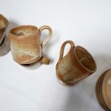 Série de 8 tasses et sous tasses vintage en grès